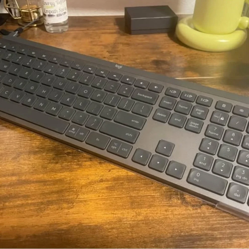 Logitech Dark Gray Wireless Keyboard